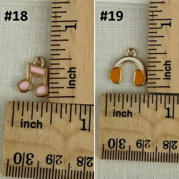 Set of 7 Gold Music Charms Guitar Enamel Jewelry Making Scrapbooking DIY Crafts - Picture 7 of 8